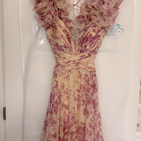 Jovani ruffle sleeve floral dress - Picture 5 of 7